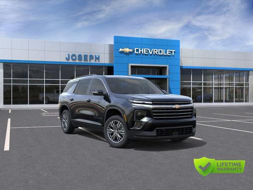 Mosaic Black Metallic 2026 Chevrolet Traverse LT