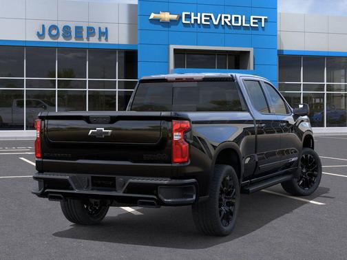 Black 2026 Chevrolet Silverado 1500 High Country