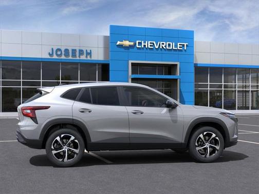2025 Chevrolet Trax FWD 1RS