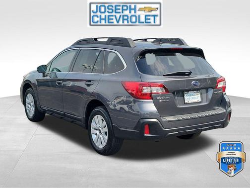 Magnetite Gray Metallic 2019 Subaru Outback 2.5i Premium