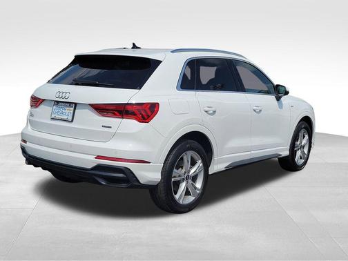 Ibis White 2021 Audi Q3 45 S line Premium Plus