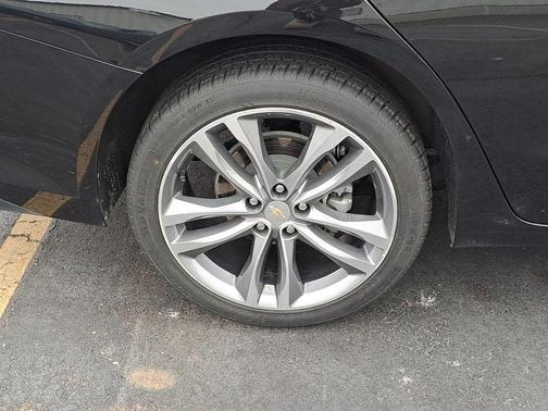 2024 Chevrolet Malibu FWD 2LT