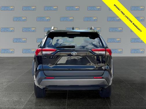 2023 Toyota RAV4 Adventure