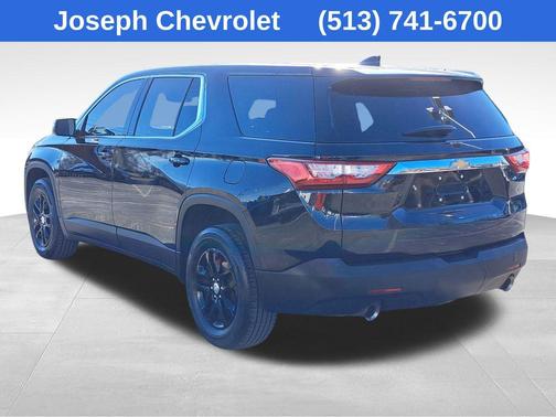 2021 Chevrolet Traverse LS