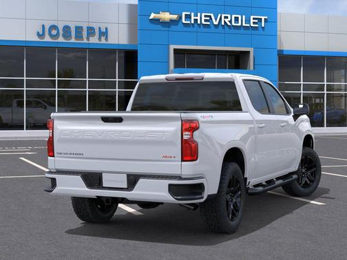 Summit White 2026 Chevrolet Silverado 1500 RST