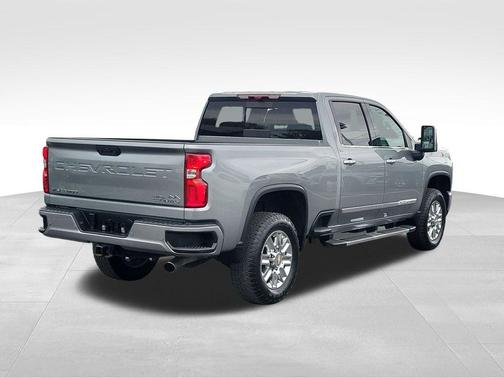 Sterling Gray Metallic 2024 Chevrolet Silverado 3500 High Country