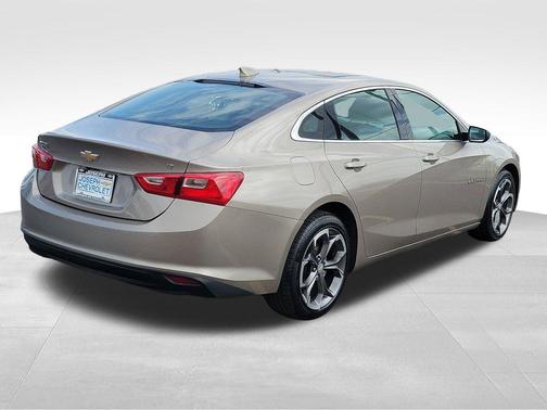 Mineral Gray Metallic 2023 Chevrolet Malibu FWD 1LT