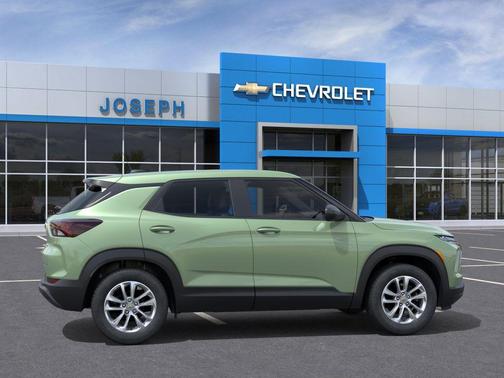 Cacti Green 2026 Chevrolet Trailblazer LS