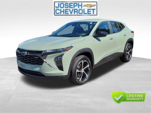 Cacti Green 2024 Chevrolet Trax FWD 1RS