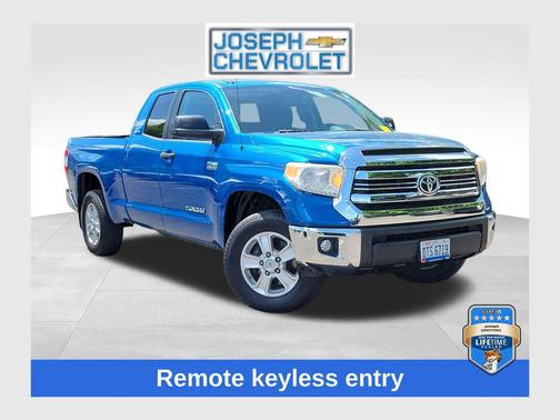 Blazing Blue Pearl 2016 Toyota Tundra SR5