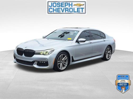 2017 BMW 740 740i