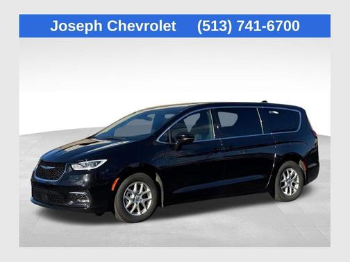 2025 Chrysler Pacifica L