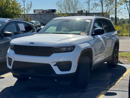 2023 Jeep Grand Cherokee Altitude