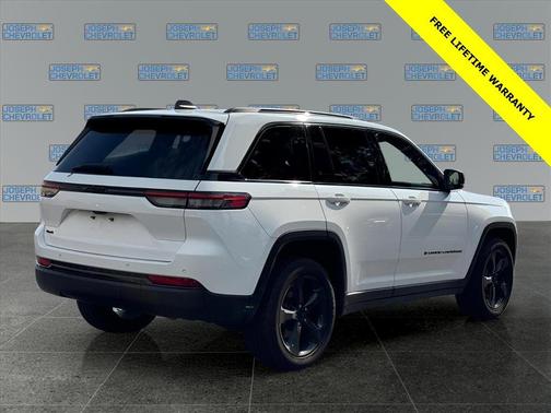 2023 Jeep Grand Cherokee Altitude