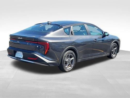 Interstellar Gray 2025 Kia K4 LXS