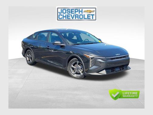 Interstellar Gray 2025 Kia K4 LXS