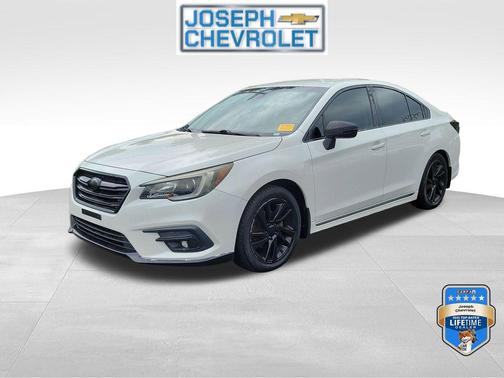 Crystal White Pearl 2019 Subaru Legacy Sport