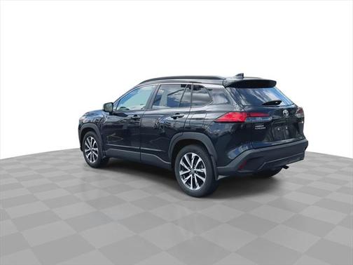 2022 Toyota Corolla Cross XLE