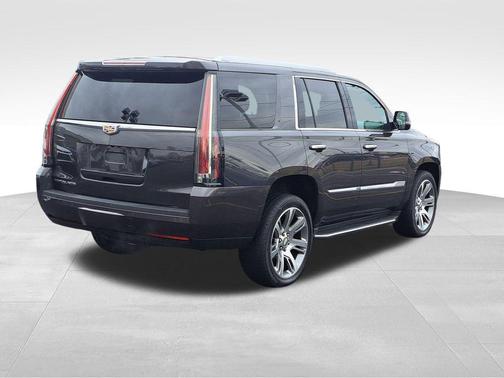 2016 Cadillac Escalade Luxury