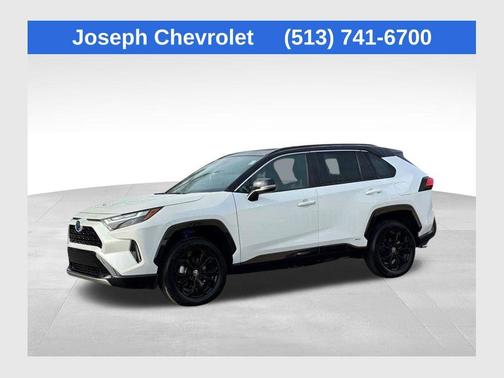 2024 Toyota RAV4 Hybrid SE