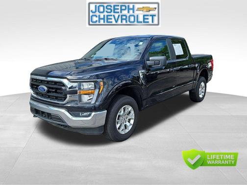 AGATE BLACK METALLIC 2023 Ford F-150 XLT