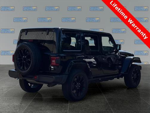 2024 Jeep Wrangler 4xe Sahara