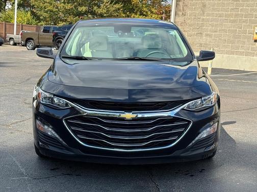 2023 Chevrolet Malibu FWD 2LT