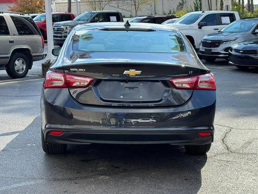 2023 Chevrolet Malibu FWD 2LT