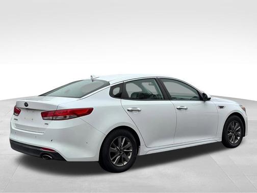 2016 Kia Optima LX Turbo