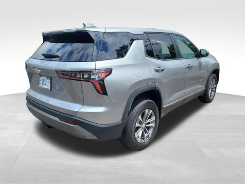Sterling Gray Metallic 2025 Chevrolet Equinox 1LT