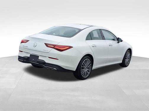 2025 Mercedes-Benz CLA 250 4MATIC