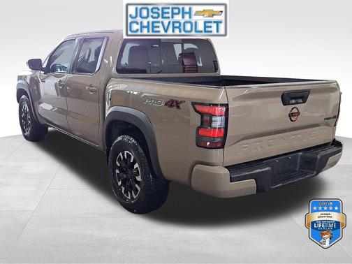 2024 Nissan Frontier PRO-4X