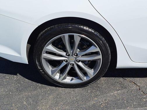 2024 Chevrolet Malibu FWD 2LT