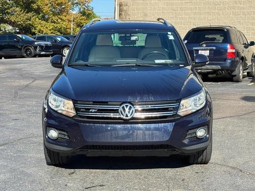 2016 Volkswagen Tiguan R-Line
