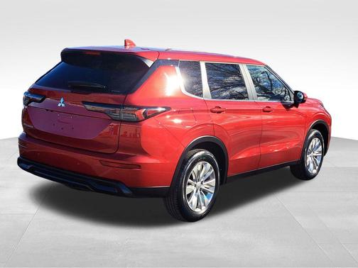 2025 Mitsubishi Outlander ES 2.5 S-AWC