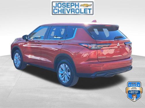 2025 Mitsubishi Outlander ES 2.5 S-AWC