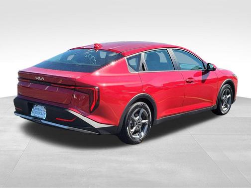 Currant Red 2025 Kia K4 LXS