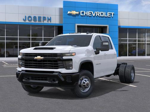 Summit White 2026 Chevrolet Silverado 3500 Crew Cab, Long Bed, WT Dual Rear Wheel, RWD