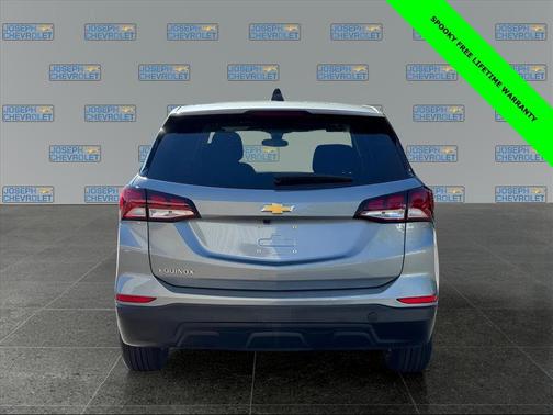 2023 Chevrolet Equinox LS
