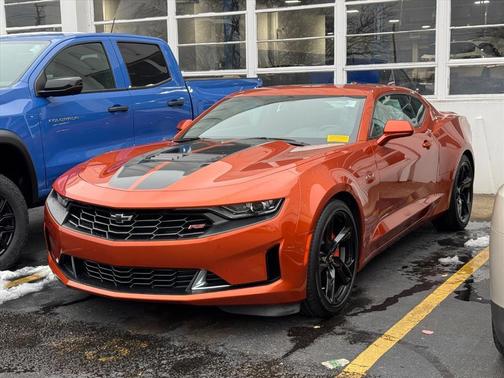 2022 Chevrolet Camaro RWD Coupe LT1
