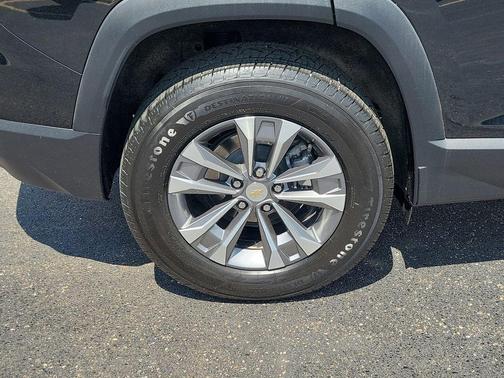 Mosaic Black Metallic 2025 Chevrolet Equinox 1LT