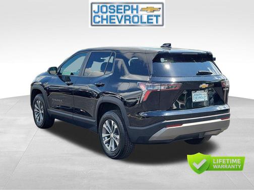 Mosaic Black Metallic 2025 Chevrolet Equinox 1LT