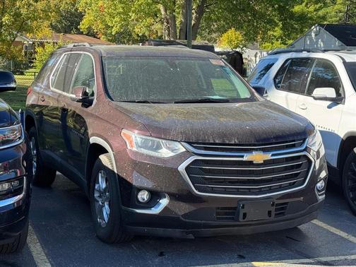 2021 Chevrolet Traverse LT Cloth
