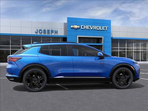 2025 Chevrolet Equinox EV RS