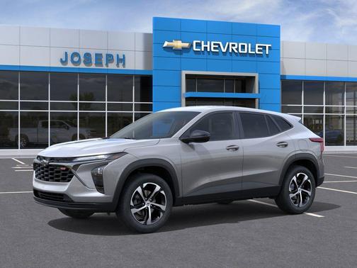 Sterling Gray Metallic 2026 Chevrolet Trax FWD 1RS