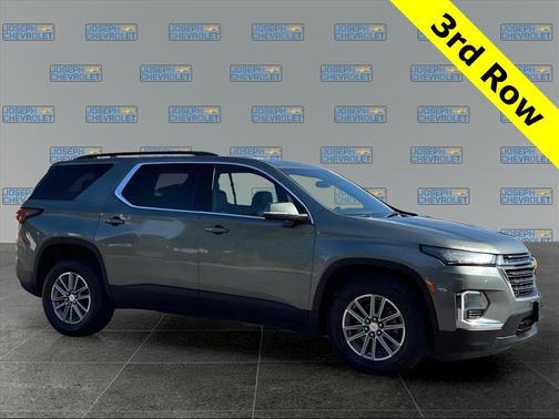 2023 Chevrolet Traverse LT Leather
