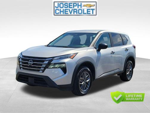 Brilliant Silver Metallic 2024 Nissan Rogue S