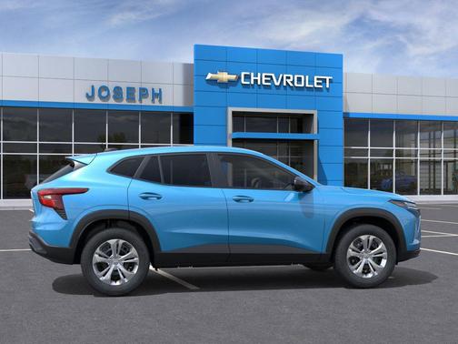 Marina Blue Metallic 2026 Chevrolet Trax LS