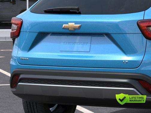 Marina Blue Metallic 2026 Chevrolet Trax LT