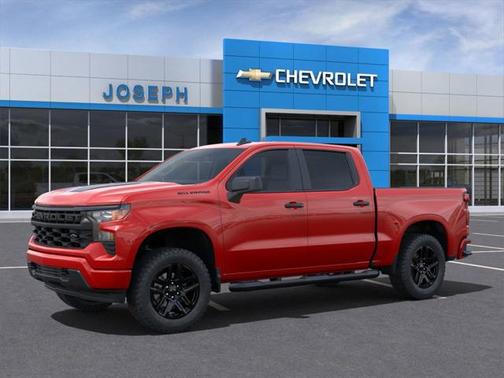 2025 Chevrolet Silverado 1500 Custom